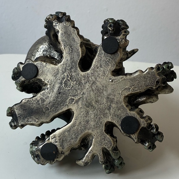 Octopus Skull Sculpture in Metallic Finish - Picture 9 of 16